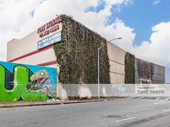 Photo 6 of Fort Self Storage - 1651 South Central Avenue, Los Angeles, CA