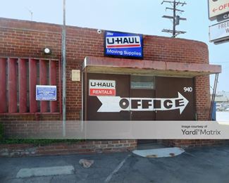 Photo 2 of Westchester Self Storage - 940 West Florence Avenue, Inglewood, CA