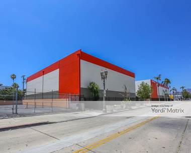 Storage Units for Rent available at 6202 Willoughby Avenue, Los Angeles, CA 90038