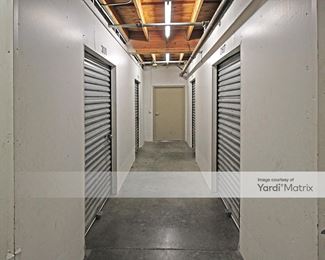 Photo 4 of Public Storage - 2300 Purdue Avenue, Los Angeles, CA