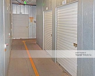 Photo 4 of Safeway Self Storage - 116 South Western Avenue, Los Angeles, CA