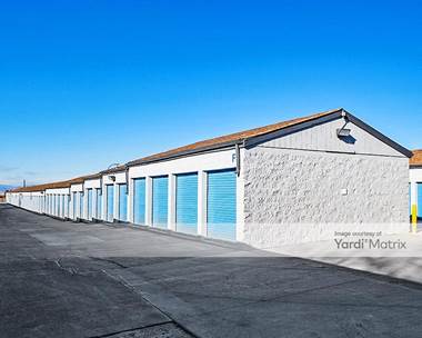 Storage Units for Rent available at 435 Airport Blvd, Aurora, CO 80011