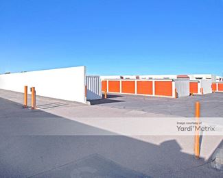 Photo 2 of Public Storage - 8615 East Mcdowell Road, Scottsdale, AZ