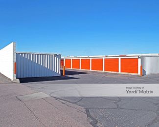 Photo 3 of Public Storage - 8615 East Mcdowell Road, Scottsdale, AZ