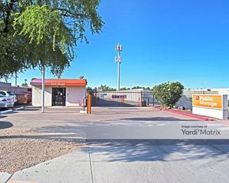 Photo 5 of Public Storage - 8615 East Mcdowell Road, Scottsdale, AZ