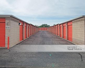 Photo 2 of Public Storage - 4140 East Chandler Blvd, Phoenix, AZ