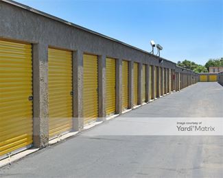 Photo 2 of Extra Space Storage - 837 East Broadway Road, Mesa, AZ