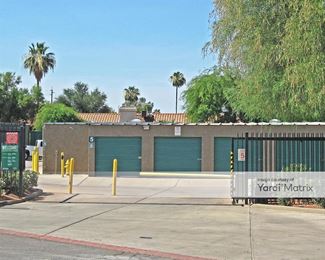 Photo 4 of Extra Space Storage - 10815 North 32nd Street, Phoenix, AZ