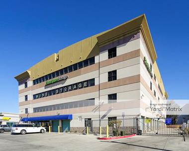 Storage Units for Rent available at 4747 North 16th Street, Phoenix, AZ 85016