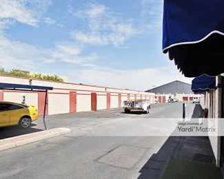 Photo 4 of CubeSmart Self Storage - 5150 West Camelback Road, Glendale, AZ