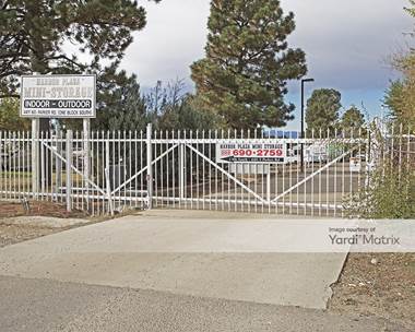 Storage Units for Rent available at 4411 South Parker Road, Aurora, CO 80015