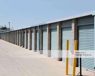 Photo 2 of SecurCare Self Storage - 2050 Compton Avenue, Corona, CA