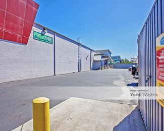 Photo 4 of Extra Space Storage - 3250 Olympic Blvd, Santa Monica, CA