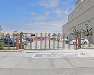 Photo 3 of Public Storage - 12681 West Jefferson Blvd, Los Angeles, CA