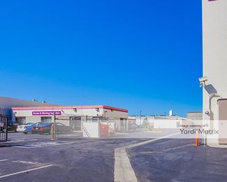 Photo 2 of Public Storage - 14209 Western Avenue, Gardena, CA