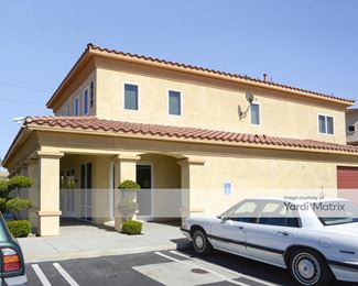 Photo 4 of Extra Space Storage - 859 Desert Lawn Drive, Beaumont, CA