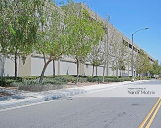 Photo 4 of Corona Summit Storage Center - 2375 Sampson Avenue, Corona, CA