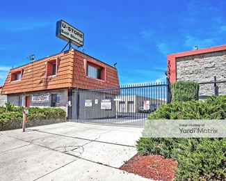 Photo 2 of U-Store Storage - 20351 Prairie Street, Chatsworth, CA