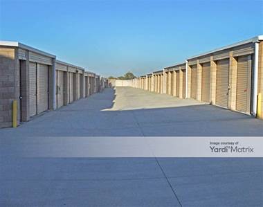 Storage Units for Rent available at 37560 Sierra Hwy, Palmdale, CA 93550