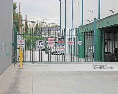 Storage Units for Rent available at 6121 Lankershim Blvd, North Hollywood, CA 91606
