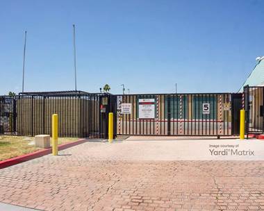 Storage Units for Rent available at 4550 East Mesquite Avenue, Palm Springs, CA 92264