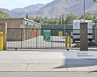 Photo 2 of Extra Space Storage - 155 West Club Center Drive, San Bernardino, CA