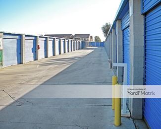 Photo 6 of RightSpace Storage - 14421 Borego Road, Victorville, CA