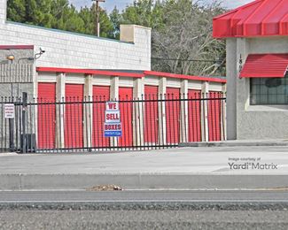Photo 2 of Devon Self Storage - 18690 Highway 18, Apple Valley, CA