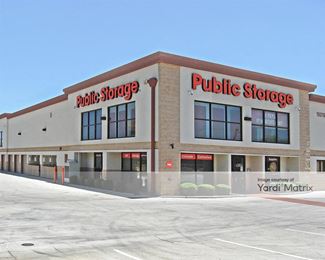 Photo 1 of Public Storage - 19215 North Cave Creek Road, Phoenix, AZ