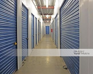 Photo 5 of Redondo Hermosa Mini Storage - 811 North Catalina Avenue, Redondo Beach, CA