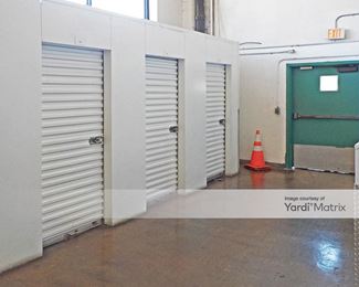 Photo 3 of Extra Space Storage - 2800 West Pico Blvd, Los Angeles, CA