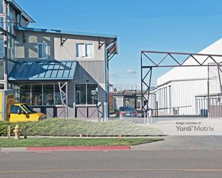 Photo 3 of LoDo Self Storage-Moving Center - 3275 Denargo Street, Denver, CO