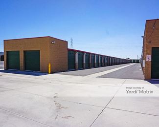 Photo 4 of StorAmerica Self Storage - 12276 Cobalt Road, Victorville, CA