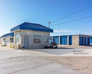 Photo 3 of Select Storage - 5020 Adobe Road, Twentynine Palms, CA