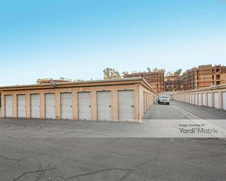 Photo 5 of US Storage Centers - 520 West Valley Pkwy, Escondido, CA