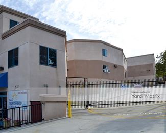 Photo 4 of Smart Self Storage - 537 Stevens Avenue West, Solana Beach, CA