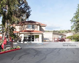 Photo 3 of Price Self Storage - 32992 Valle Road, San Juan Capistrano, CA