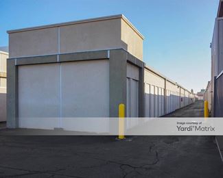 Photo 5 of CubeSmart Self Storage - 4200 North Harbor Blvd, Fullerton, CA