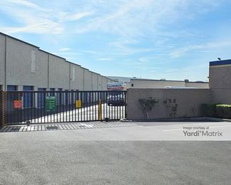Photo 4 of Extra Space Storage - 480 West Crowther Avenue, Placentia, CA