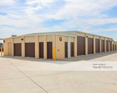 Storage Units for Rent available at 868 East Hunt Hwy, San Tan Valley, AZ 85143