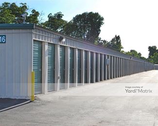 Photo 3 of Extra Space Storage - 112 North Alma School Road, Mesa, AZ