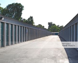 Photo 4 of Extra Space Storage - 112 North Alma School Road, Mesa, AZ