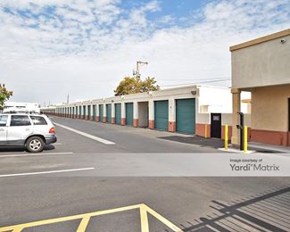 Photo 4 of Extra Space Storage - 10250 North 19th Avenue, Phoenix, AZ