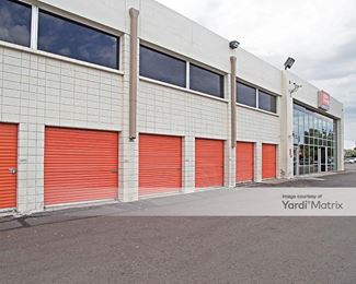 Photo 2 of Public Storage - 4034 East McDowell Road, Phoenix, AZ