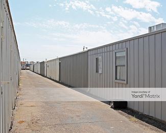Photo 2 of Storage Garage Rentals - 3611 North 36th Avenue, Phoenix, AZ