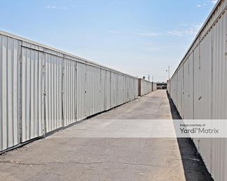 Photo 3 of Storage Garage Rentals - 3611 North 36th Avenue, Phoenix, AZ