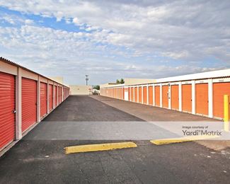 Photo 2 of Everest Self Storage - 6315 West McDowell Road, Phoenix, AZ