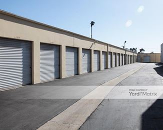 Photo 3 of Save Most Self Storage - 23772 Via Fabricante, Mission Viejo, CA