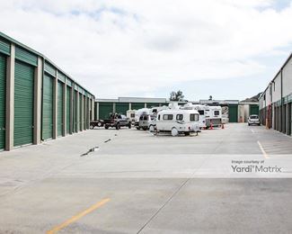 Photo 4 of San Clemente Cheep Storage - 228 Avenida Fabricante, San Clemente, CA