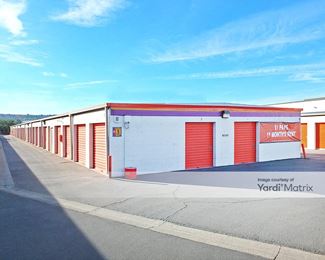 Photo 4 of Public Storage - 4880 East La Palma Avenue, Anaheim, CA